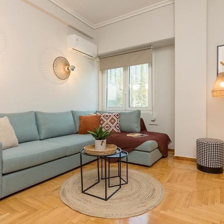 Spacious 2 Bedroom Apartment In Koukaki Афіни Екстер'єр фото