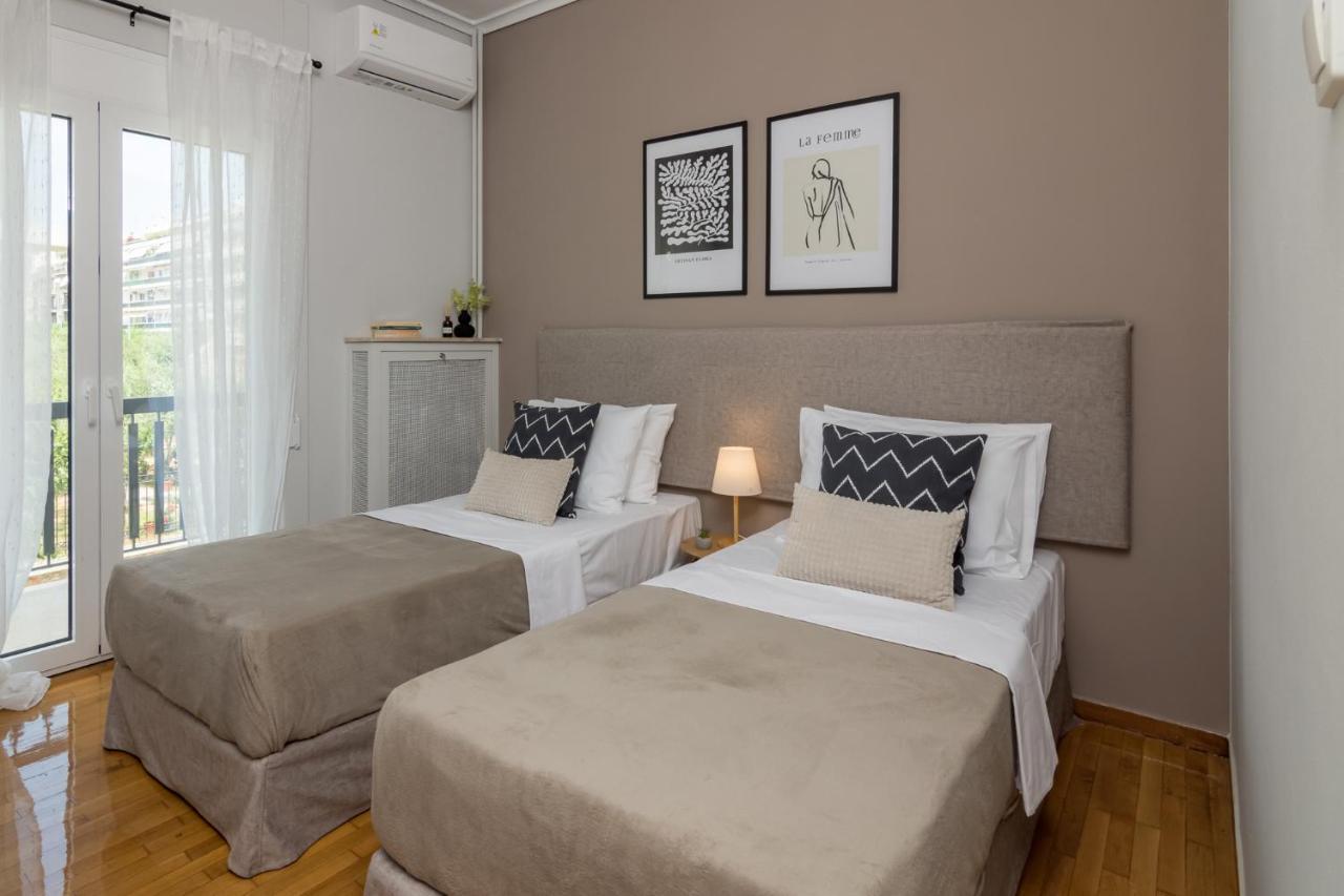 Spacious 2 Bedroom Apartment In Koukaki Афіни Екстер'єр фото