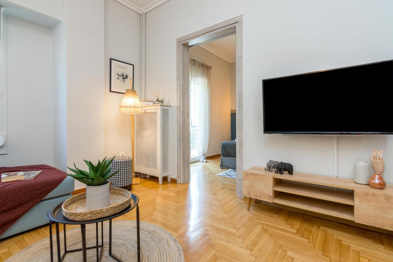 Spacious 2 Bedroom Apartment In Koukaki Афіни Екстер'єр фото